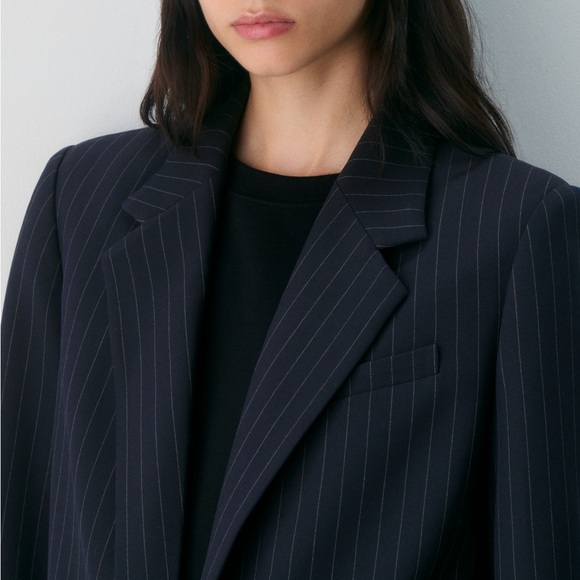 Emanuel Ungaro black pinstripe wool oversized blazer - Picture 2 of 11